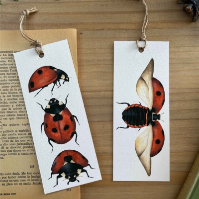 Marcapáginas de mariquitas
