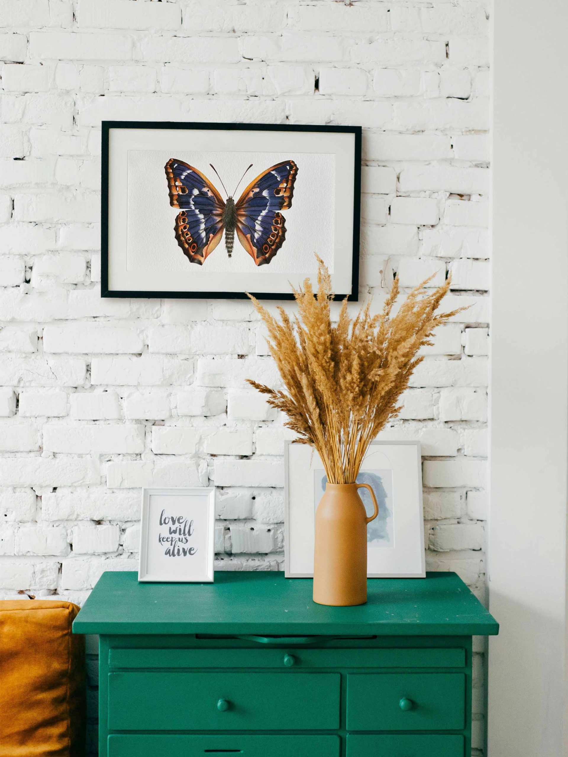 Mariposa tornasolada Print 2 Lámina decorativa con mariposa morada